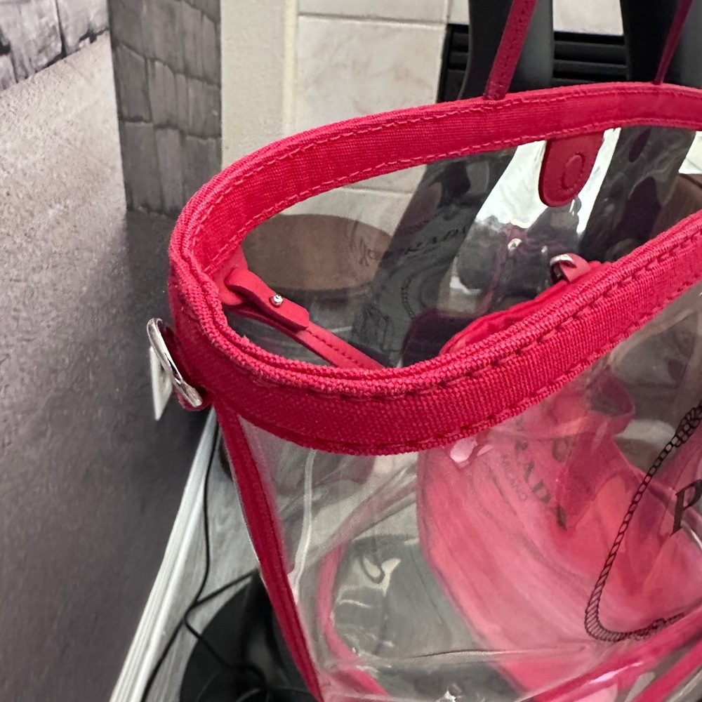 PRADA Clear Red Tote Pool Summer Bag with Pouch Authentic Used  Good   Condition - Picture 6 of 14